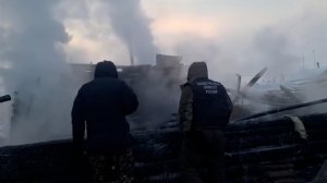 Трое детей и двое взрослых погибли при пожаре в Якутии