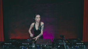Iza Fortuna   Techno DJ Set   4K