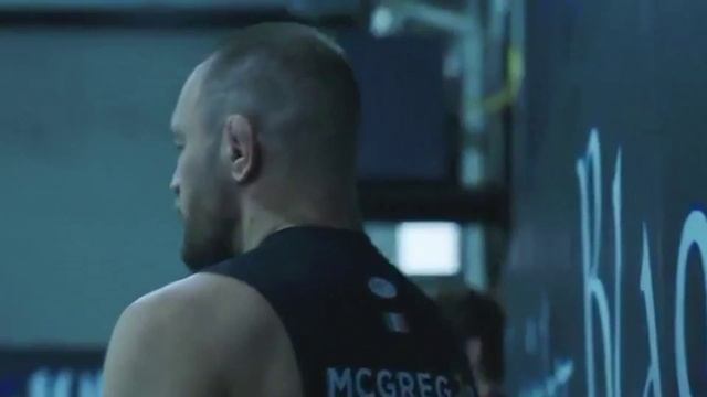 Конор Макгрегор cвежие кадры из лагеря! смотреть онлайн