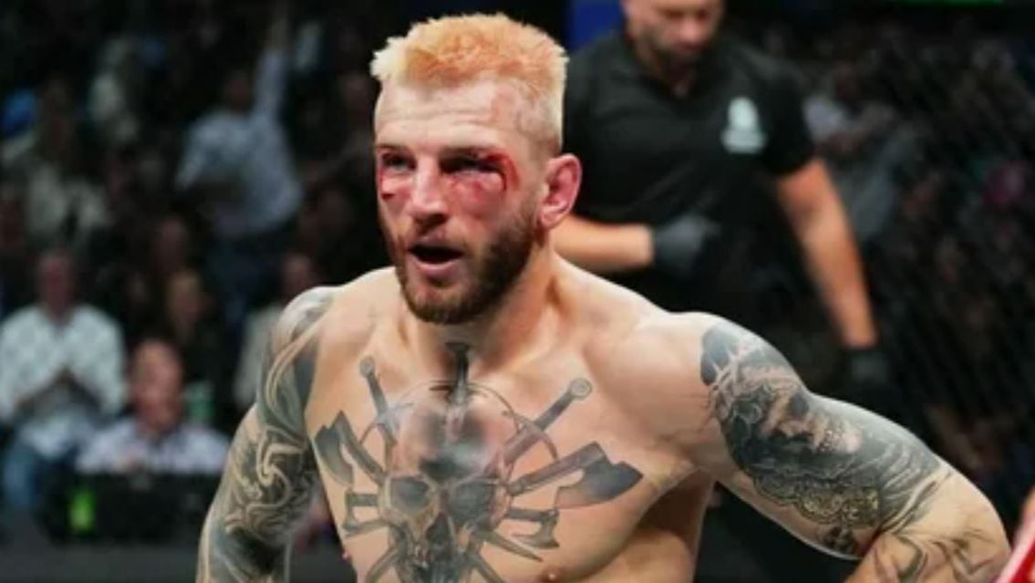 Дэн Хукер - Бенуа Сен Дэни. Полный бой. UFC 325