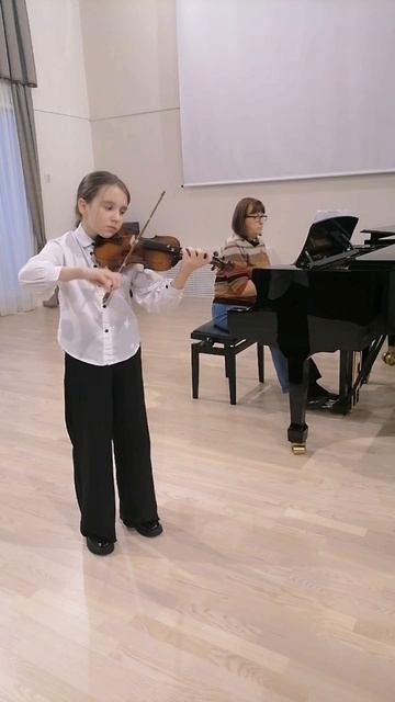 Асиновская ДШИ. Аксёнова Аксинья, скрипка 10 лет. А. Комаровский. Русская песня. смотреть онлайн