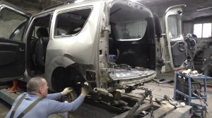 Разбитый Ларгус 🚗 вытяжка 🔨 на самодельном стапеле ⛓