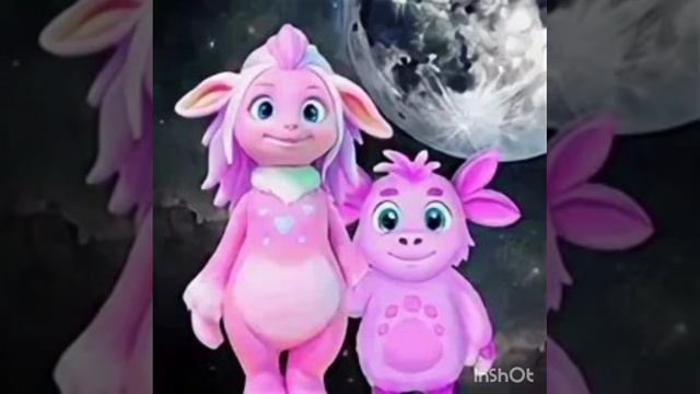 Эдит с Лунтиком и Мамой 💞.