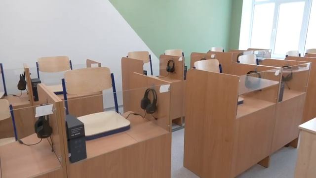 С 1 сентября более 200 детей начнут обучение в восстановленной школе №57 города Мариуполя. смотреть онлайн