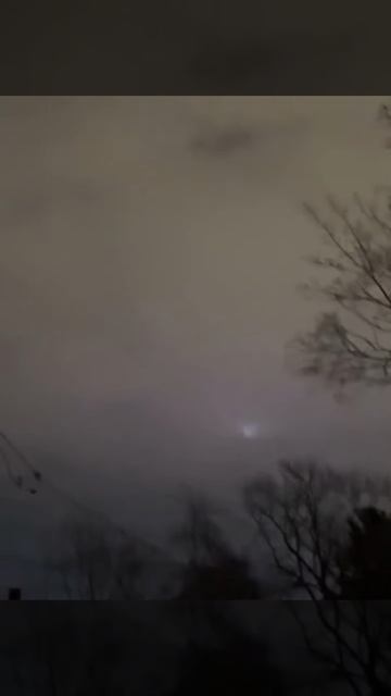 НЛО в Монреале? Что это вообще такое??? смотреть онлайн