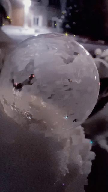 Мыльные пузыри зимой №2