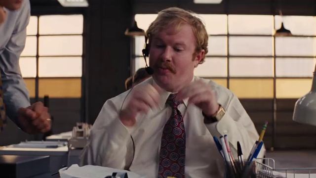 Убедительная продажа акций (кф. Волк с Уолл-стрит)