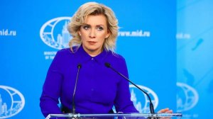 Захарова рекомендовала Варшаве перечитать статью Путина о ВОВ