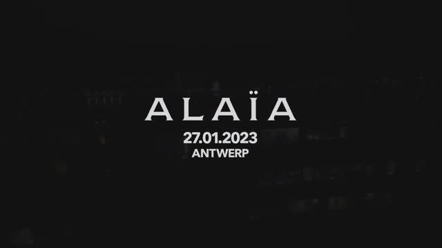 Показ женской коллекции Alaïa лето-осень 2023