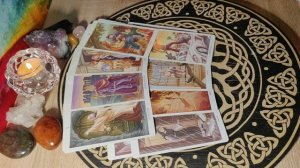 Что вас порадует и удивит 🔮 таро расклад