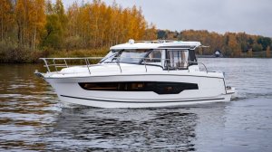 Обзор и тест-драйв французской моторной яхты Merry Fisher 1095 (Версия 1.0).