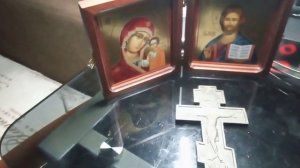 Молитва Отче наш слушать бесплатно. Как молятся православные.