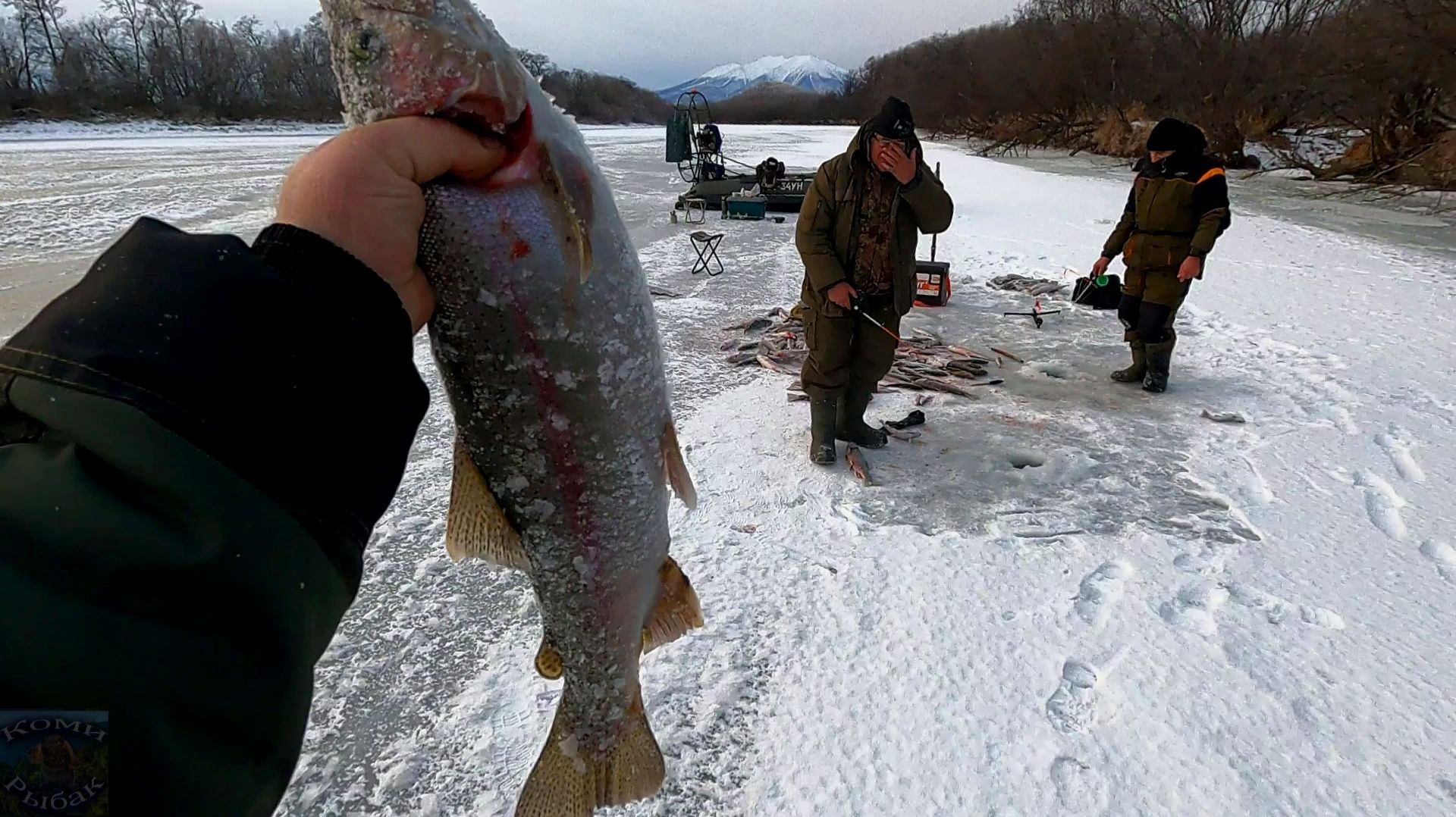 КАМЧАТКА Рыбацкий рай #7 Засолка красной икры Уха по Камчатски смотреть онлайн