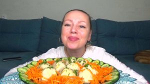 Мукбанг Манты по домашнему, морковка корейская, овощи. Еда вкуснота!