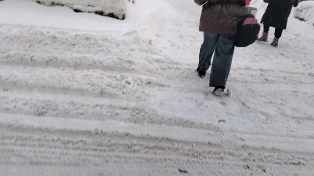 Снегопад в Москве.Песня про снегопад 😃 смотреть онлайн