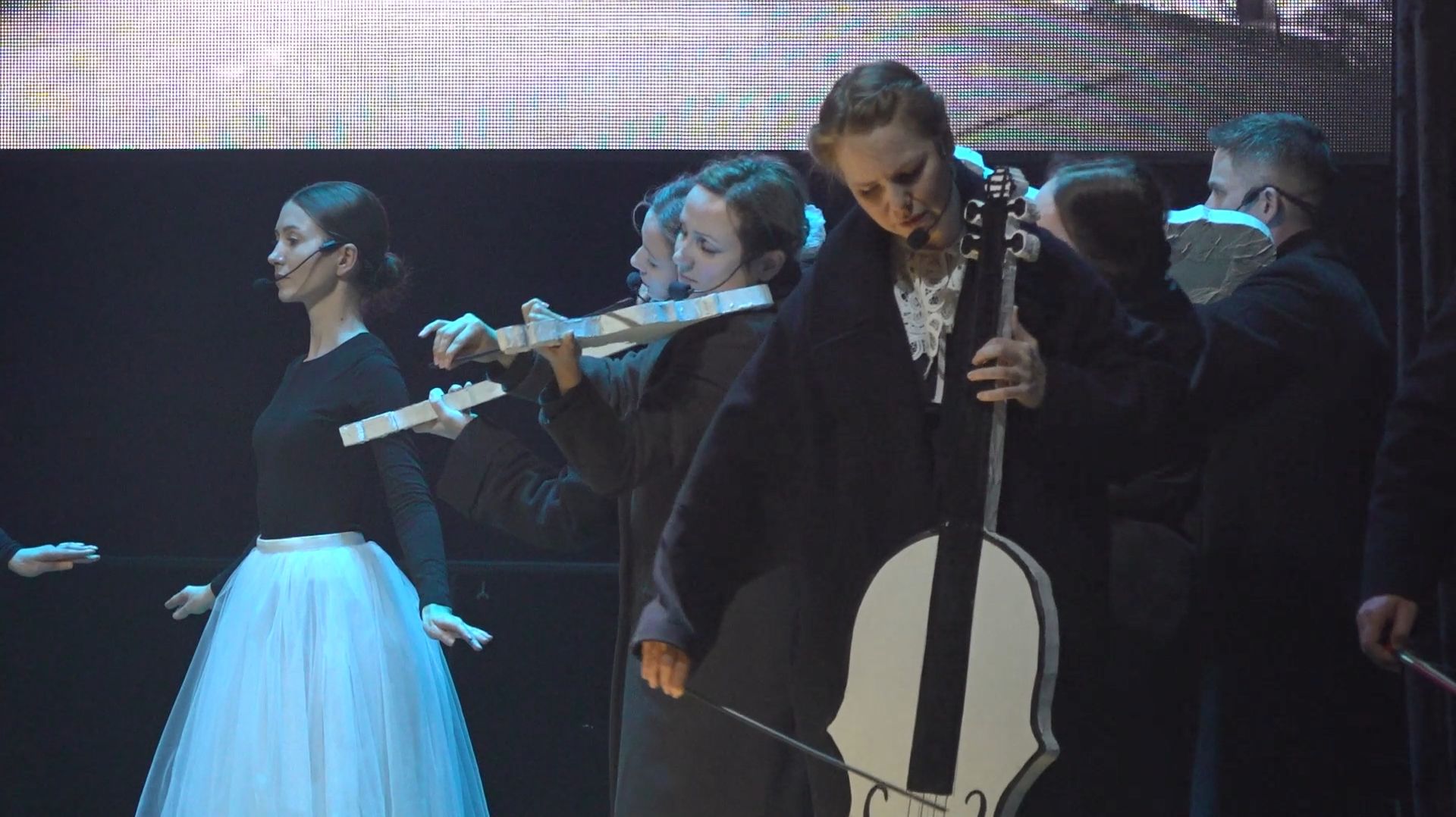 В Анапе показали историю знаменитой «ленинградской» Симфонии № 7 Дмитрия Шостаковича смотреть онлайн