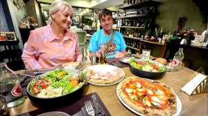 ТАИЛАНД  ШОК ОТ ЕДЫ! Приехали родители в Паттайю. Вот как нужно путешествовать) Ужин в ресторане