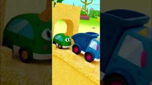 Падай, старый мост! Песенка с машинками Мокас 🚘🏗️#детскиепесни #песенкидлямалышей #песенкидлядетей