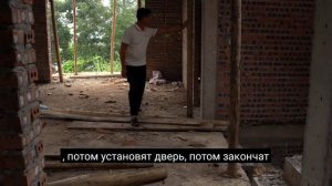 7.Добрый генеральный директор помогает матери-одиночке отремонтировать сад и начать новую жизнь.