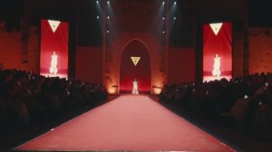 Показ специальной коллекции Guess 2024