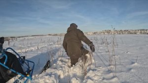 Снежный плен! Битва снегоходов и мотобуксировщик толкач Альбатрос!