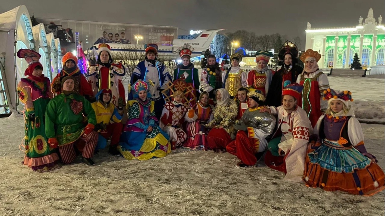 Масленица на ВДНХ (26 февраля 2023) смотреть онлайн