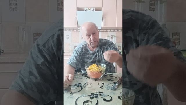29.1.26.👨🍳салат с крабовыми палочками и морковью...
