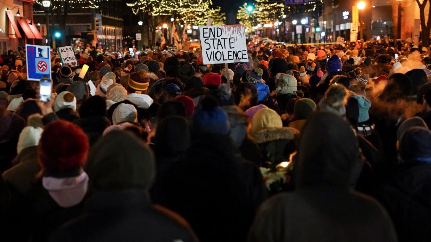 Такер Карлсон: протесты в США могут привести к распаду страны смотреть онлайн