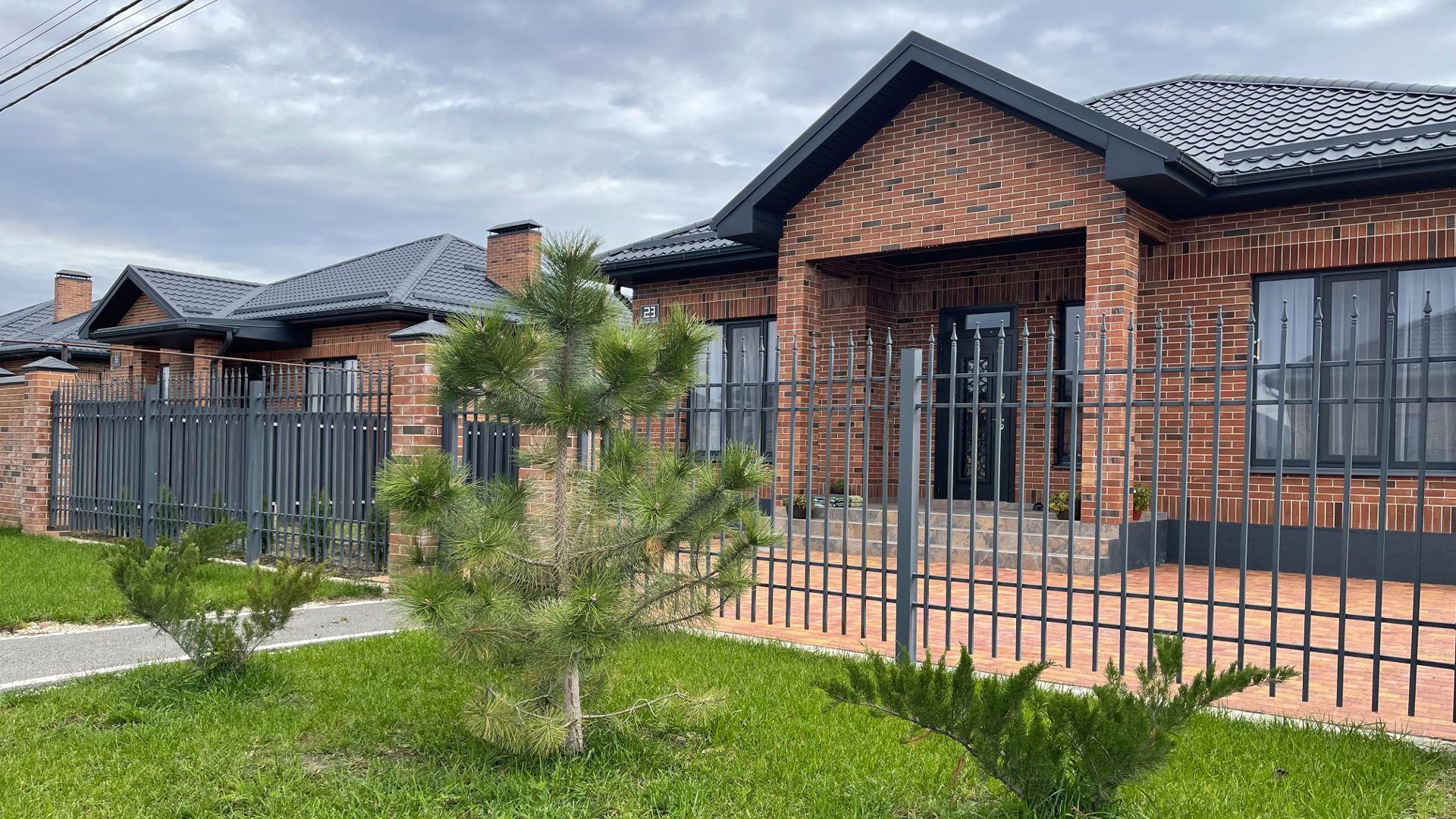 НОВЫЕ ДОМА в коттеджном поселке, Трудобеликовский, т. 89184882246