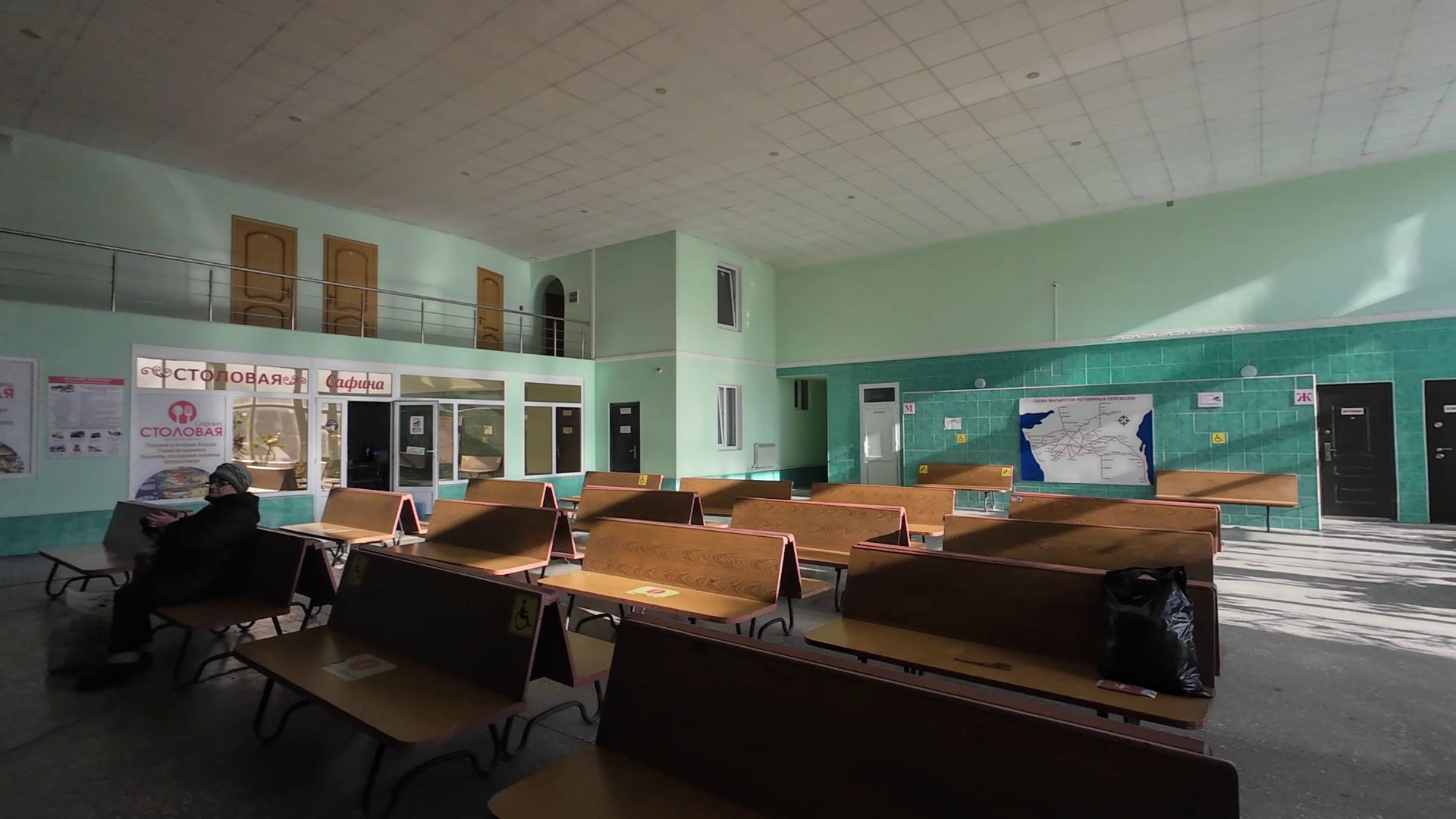 Кисловодск. Теплая прогулка по городу. Автовокзал, Новое озеро и др. смотреть онлайн