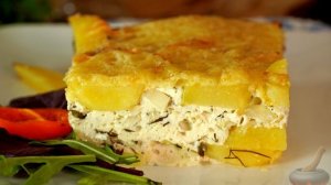 КАРТОФЕЛЬНАЯ ЗАПЕКАНКА С ТВОРОГОМ И ЗЕЛЕНЬЮ