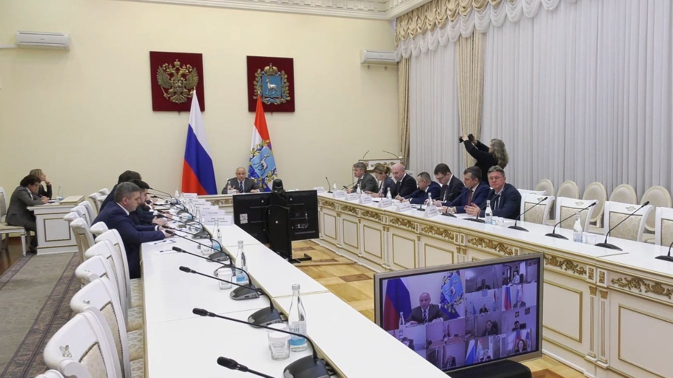 Развитие сельского хозяйства и обращение с ТКО. Заседание Правительства Самарской области смотреть онлайн