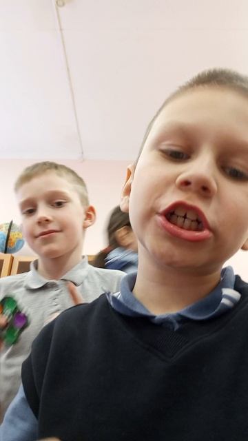 🙃 смотреть онлайн