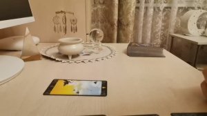 Какие у него  намерения. Онлайн гадание на Таро.