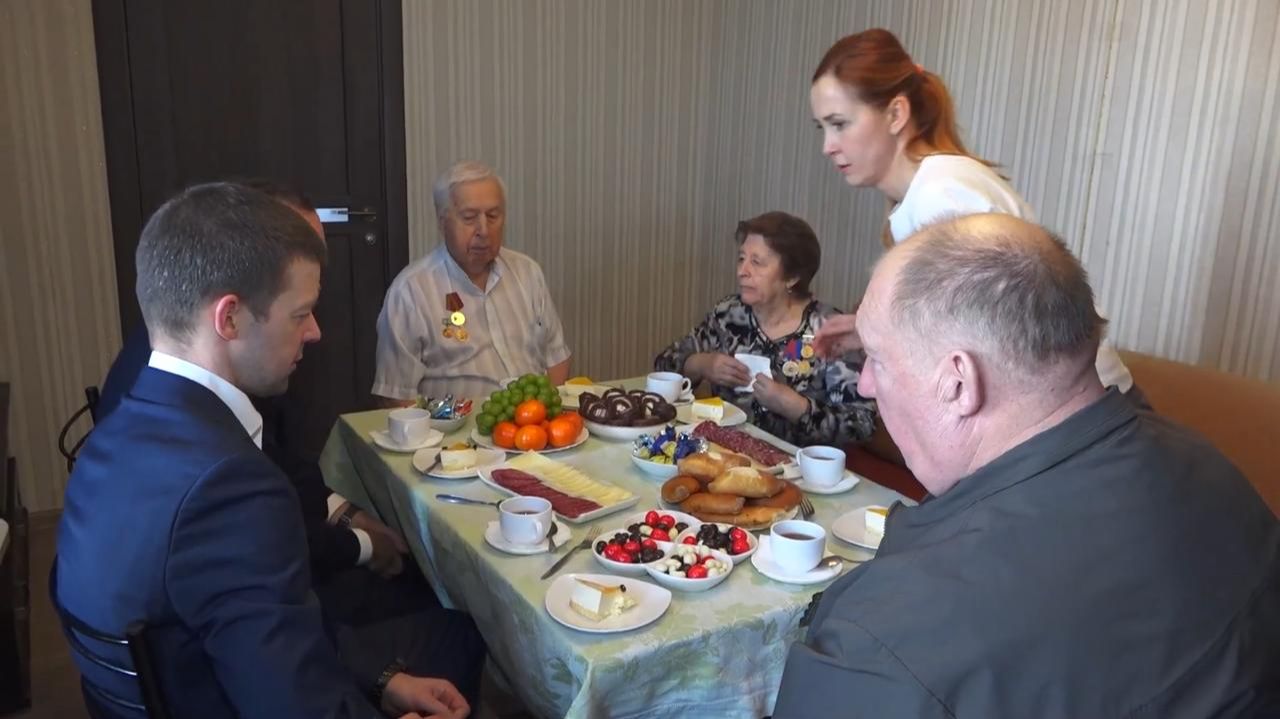 Посещение блокадника смотреть онлайн