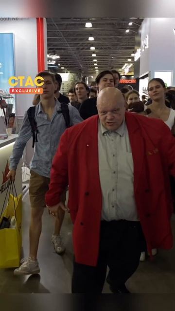 Барецкий в «Крокус-экспо» #ganster #крокусэкспо #hardcor #хардкор #барецкий #борецкий смотреть онлайн