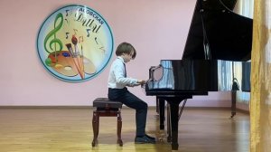 Макарьин Степан И.С. Бах - Двухголосная инвенция C Dur, К.Черни-Г. Гермер	Этюд № 43 часть 1