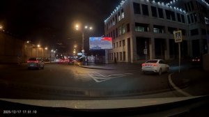 Сравнения регистратора Tofura TR32 и X-Vision X4