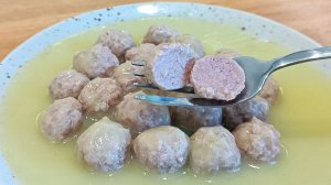 ГОВЯЖЬИ ФРИКАДЕЛЬКИ с легким овощным соусом