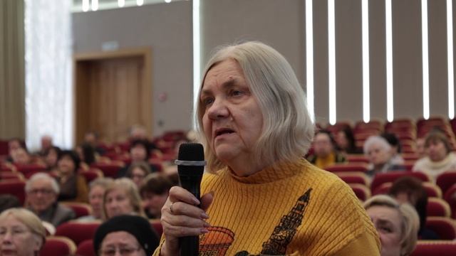 Проблема захламления мусорных площадок на Дне общественности смотреть онлайн