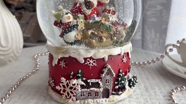 Снежный шар ДЕД МОРОЗ С ЗОЛОТЫМ ГОРНОМ, полистоун, стекло, 20 см, 683836-74