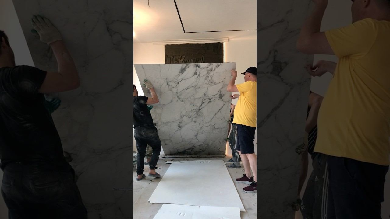 Монтаж огромной плитки #дизайндома #interiordesign #дизайнквартиры #ремонтдома #ремонтквартир смотреть онлайн