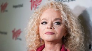 Новоселье откладывается: почему Лурье не спешит заезжать в бывшую квартиру Долиной