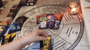 Кто не оставляет попыток управлять Вами🎭⚡❓🕵️⚖️