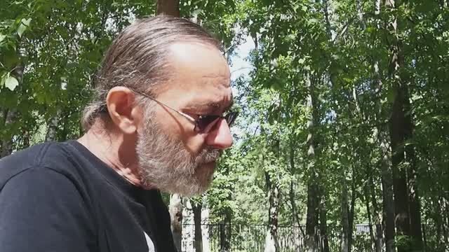 Ефим Беренштейн читает стихотворение Мандельштама "Раковина" и своё стихотворение "Ты приедешь..." смотреть онлайн