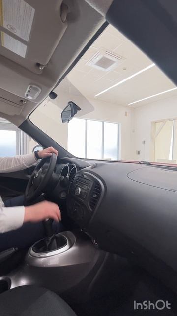 Nissan Juke '2011 смотреть онлайн