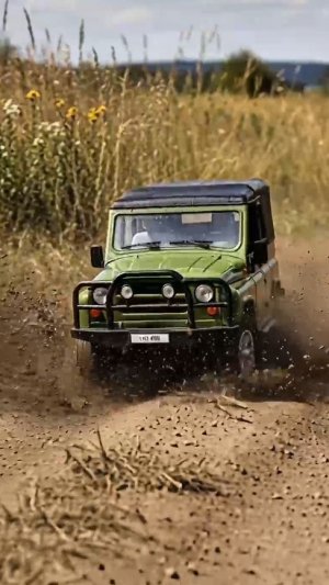 Металлическая машинка