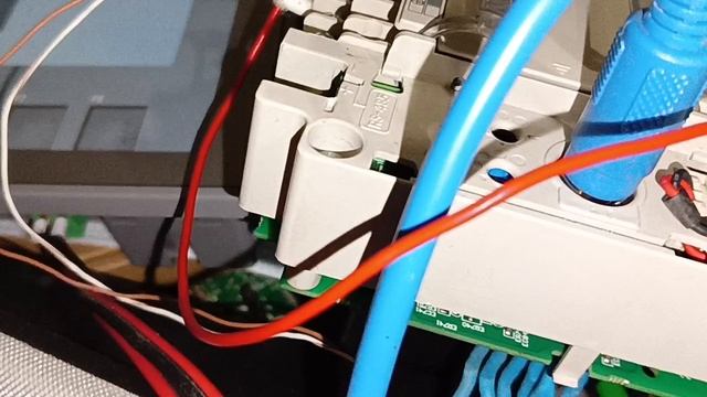 Робот мойка автомобилей  Leisuwash SG ремонт ПЛК на скорую руку проверка работы выходов