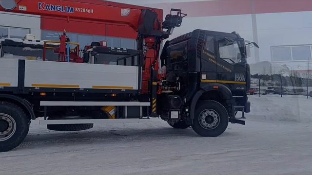 FAW CA3250 (6×4) с КМУ KANGLIM KS2056.
