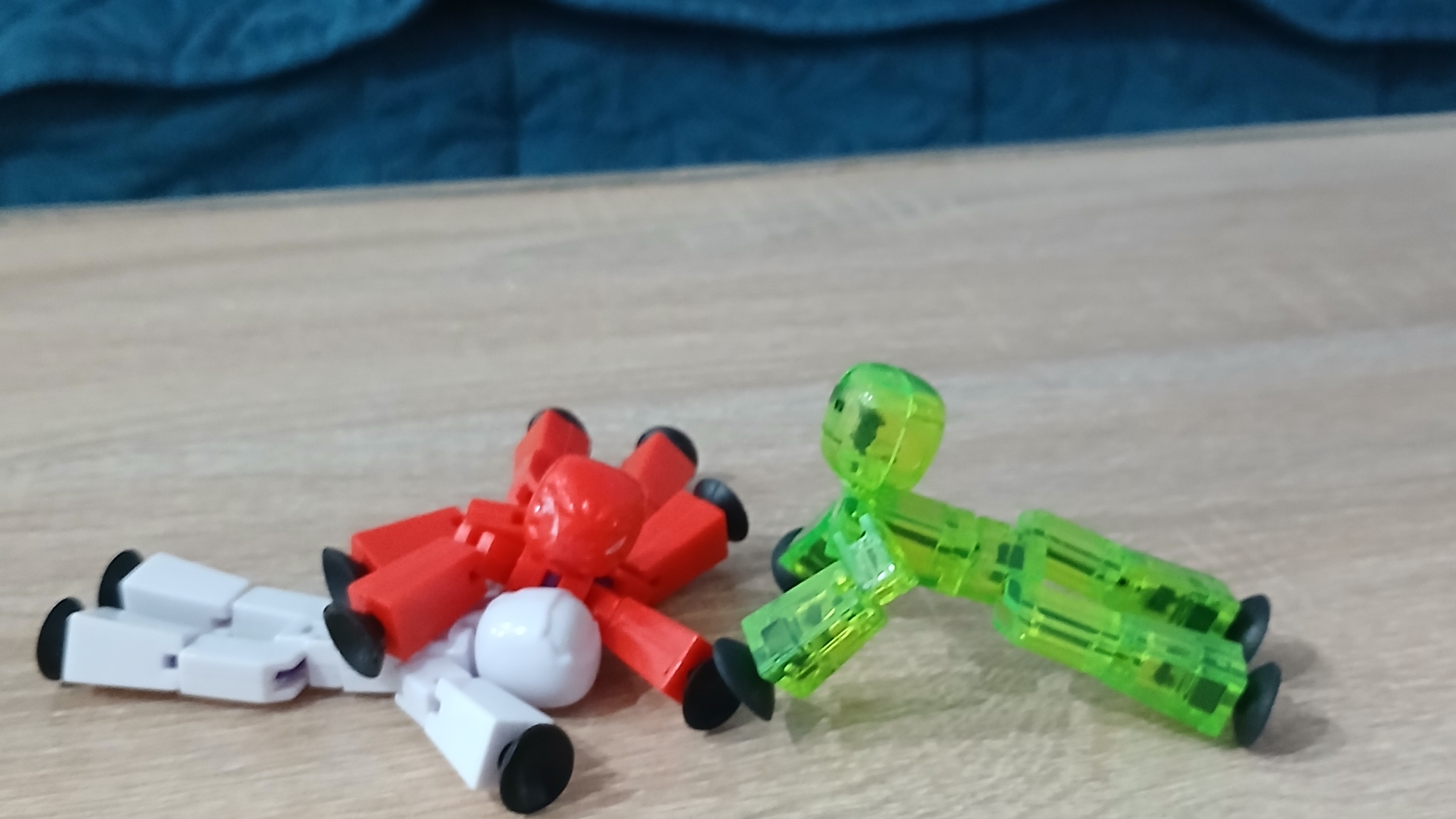 Stikbotы в мире людей 12 серия